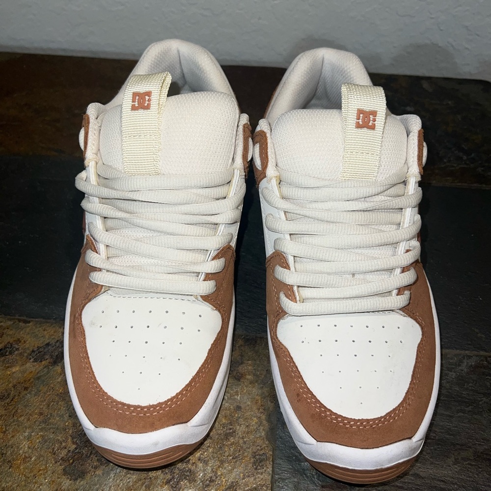 DC Lynx Skate Shoes